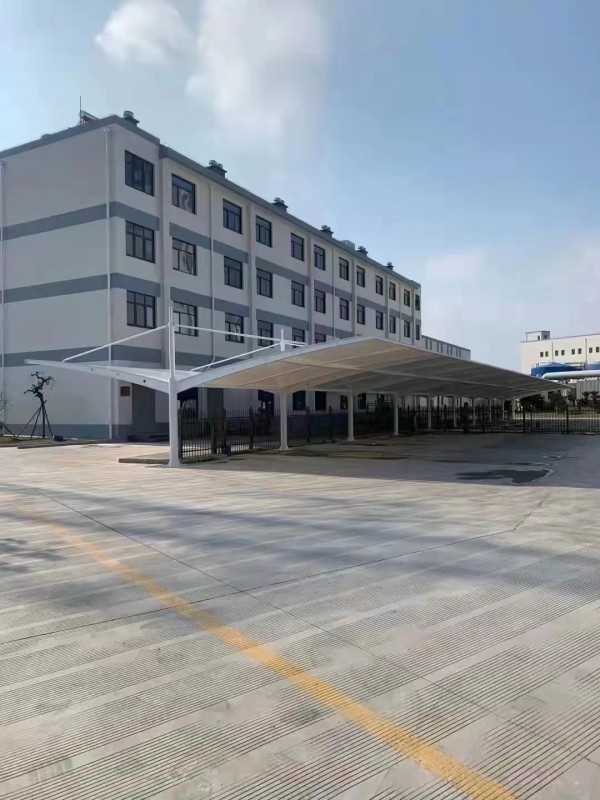 立柱拉杆双开汽车棚